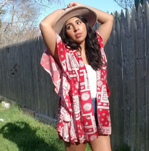 MANDALA KIMONO RUFFLE CARDIGAN IN RED - Picture 5 of 9